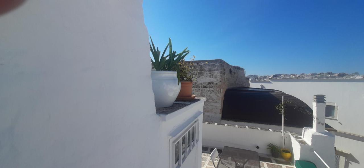 Dimora Lavinia Casa Vacanze Centro Storico Ostuni Zewnętrze zdjęcie