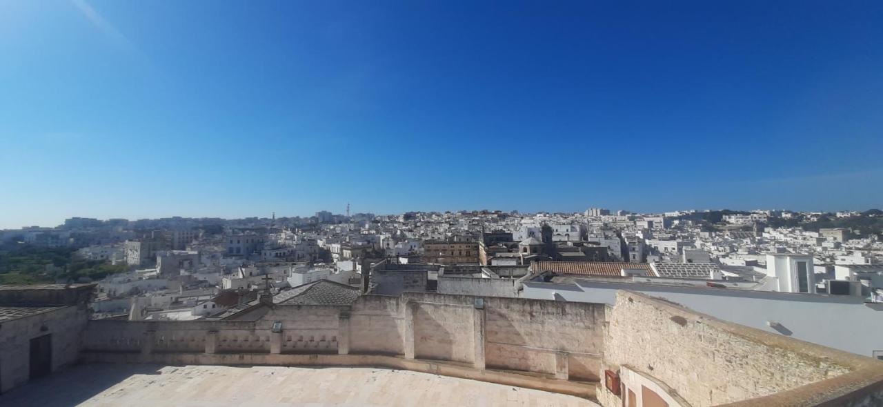 Dimora Lavinia Casa Vacanze Centro Storico Ostuni Zewnętrze zdjęcie