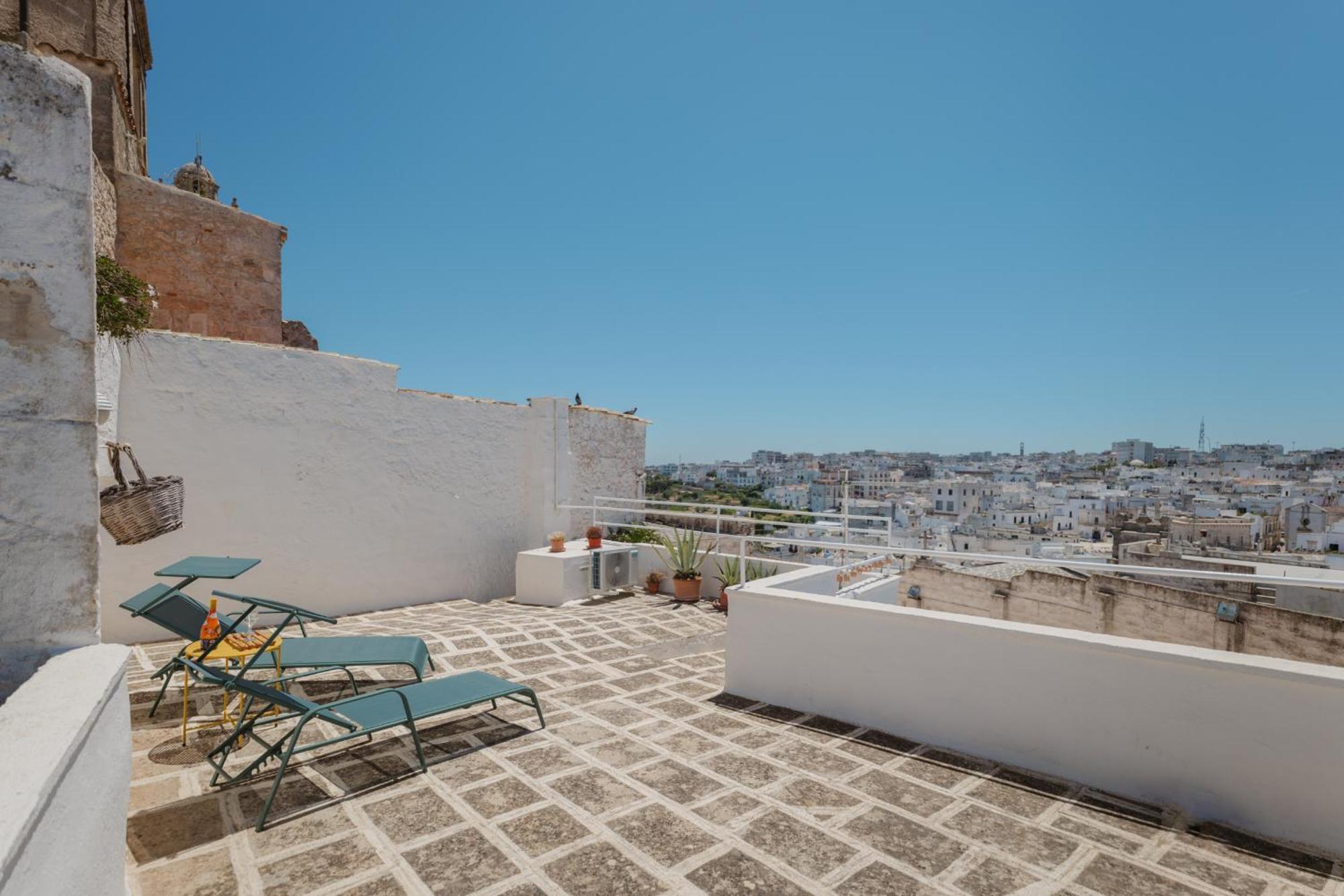 Dimora Lavinia Casa Vacanze Centro Storico Ostuni Zewnętrze zdjęcie