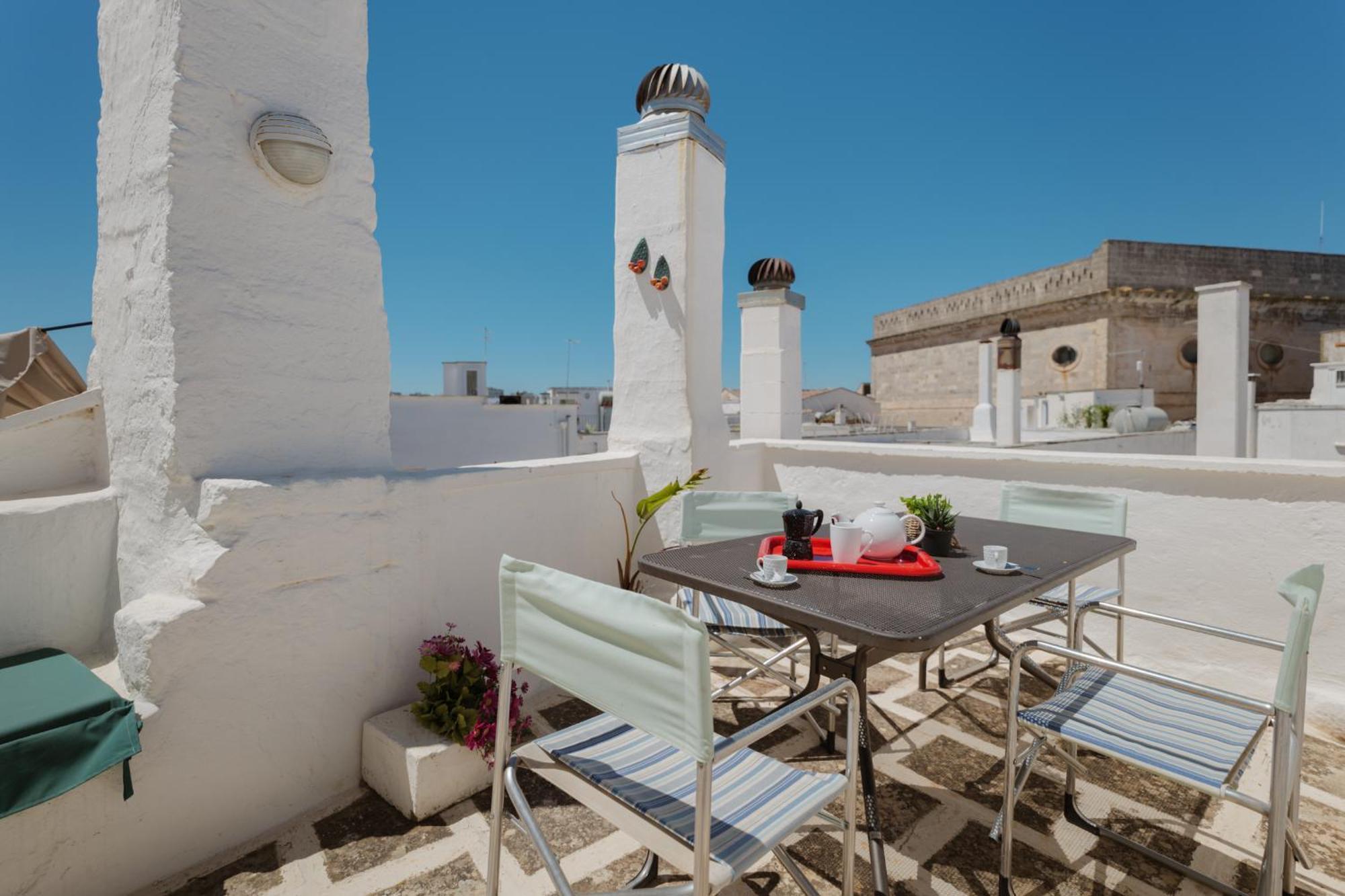 Dimora Lavinia Casa Vacanze Centro Storico Ostuni Zewnętrze zdjęcie