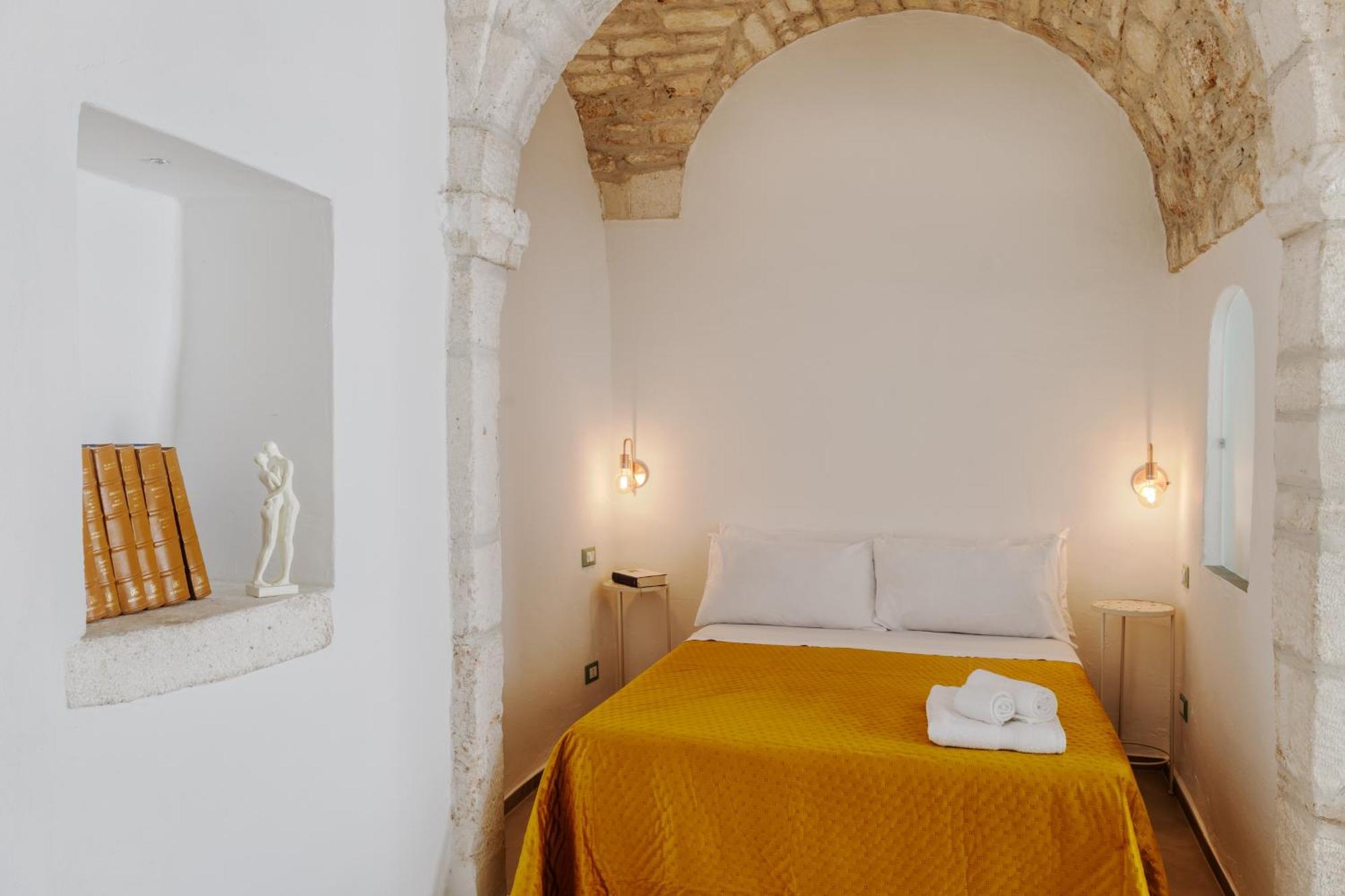 Dimora Lavinia Casa Vacanze Centro Storico Ostuni Zewnętrze zdjęcie